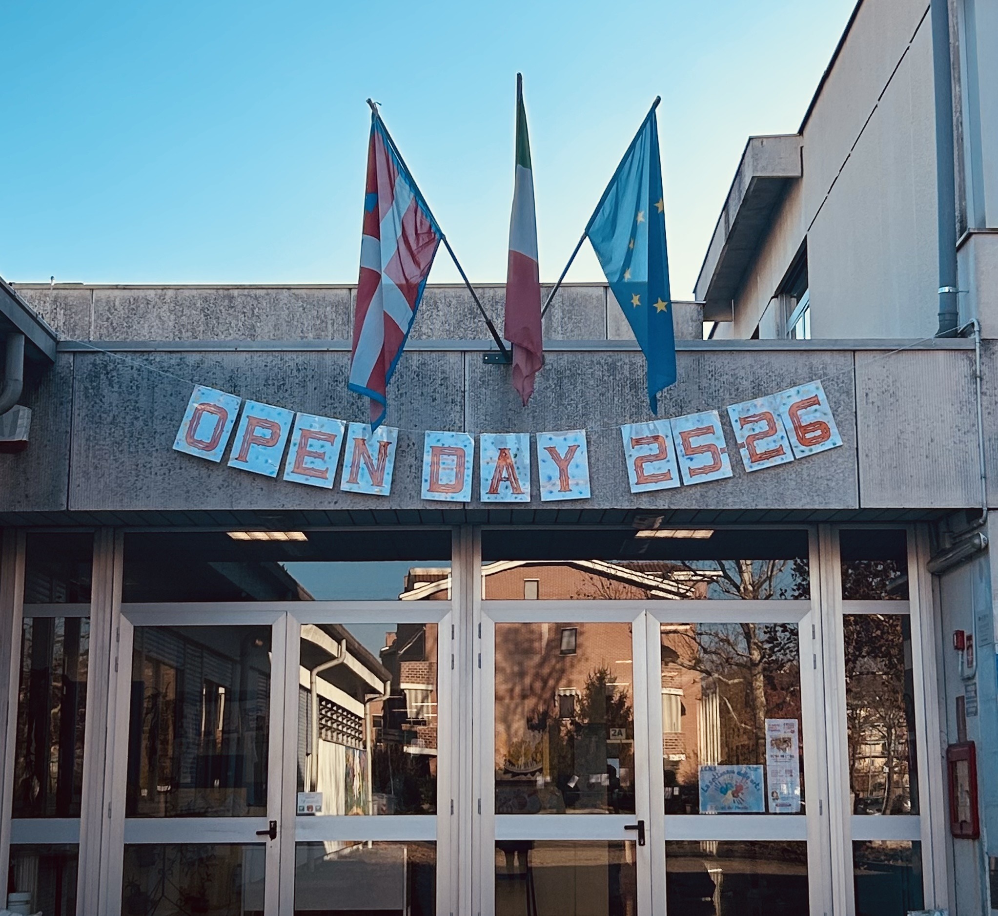 Benvenuti nella nostra scuola “Martiri della Resistenza”!